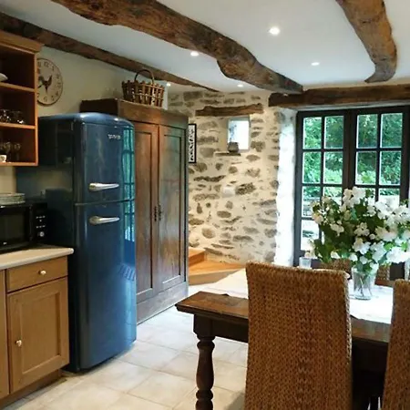 別荘 La Maisonnette アントエギュ・シュル・トリュイエール